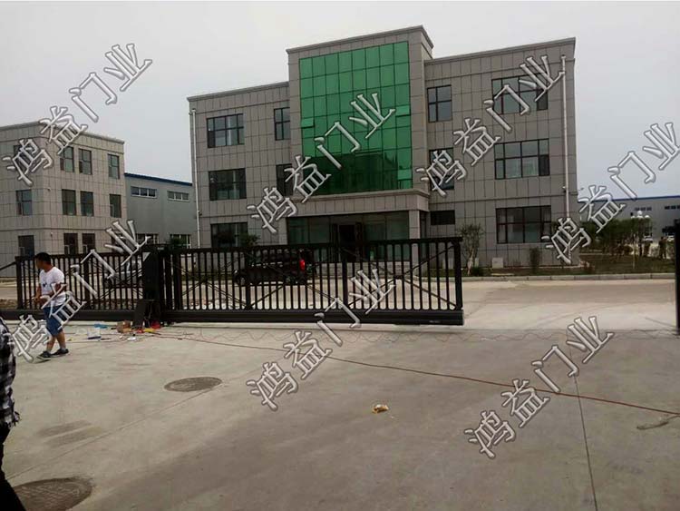 長春農(nóng)安縣公路技工學(xué)校附近