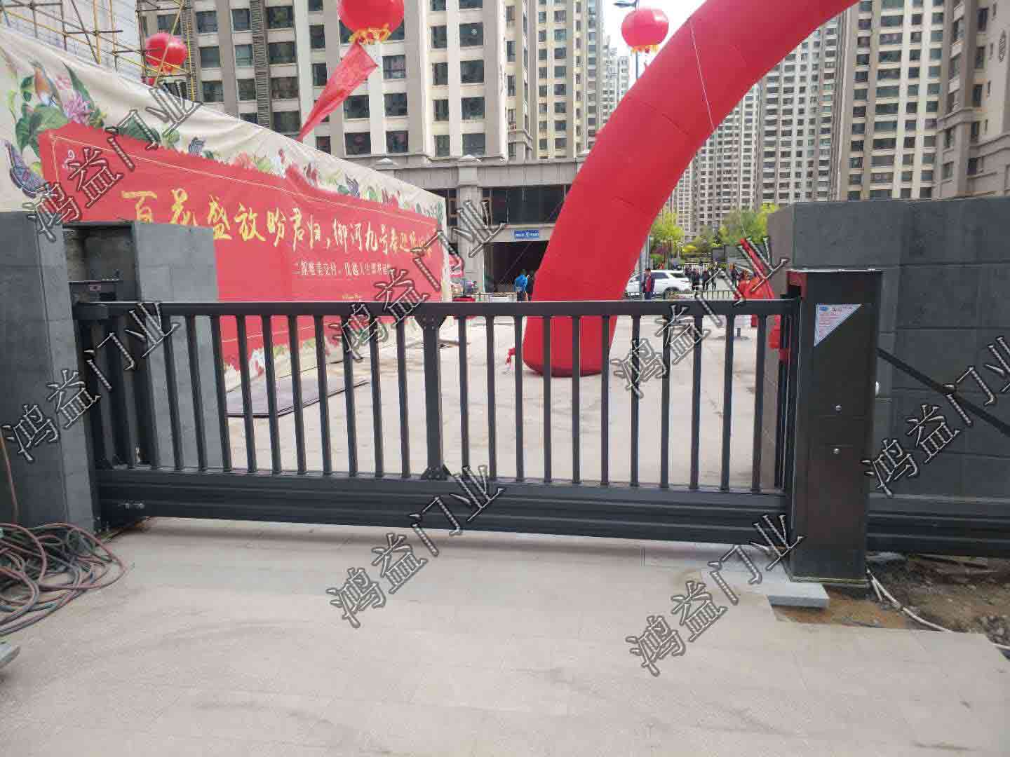 山西大同懸浮門